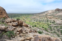 Donkerhuk zur Regenzeit. In diesem schönen Seitental wird übernachtet