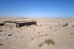 The school building is located at the southern end of Kolmanskop
