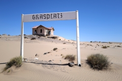 The railway station near Lüderitz, where diamonds have been found in 1908