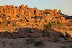 Accommodations among the rocks